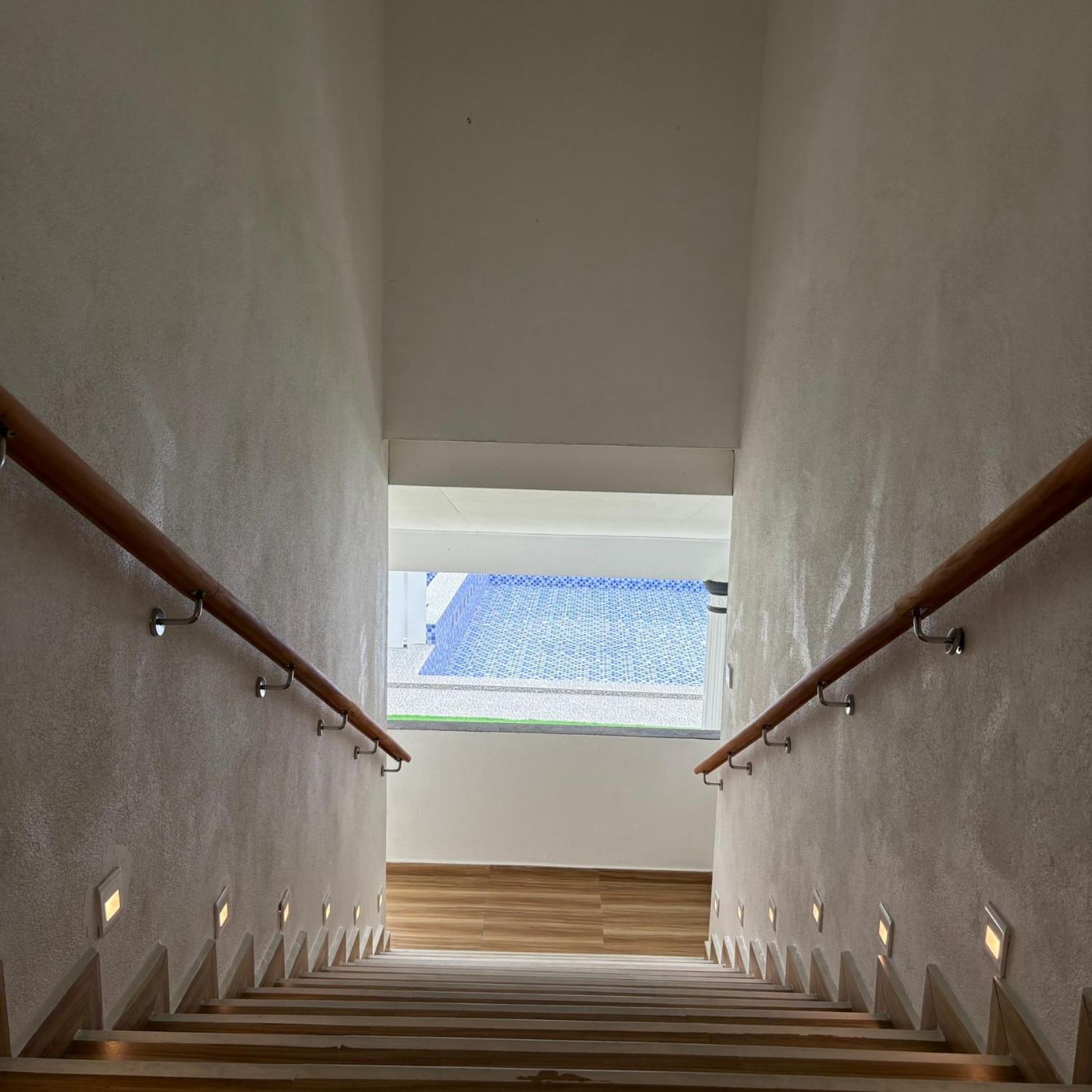 Eleven25 Roomstay Dungun Ngoại thất bức ảnh